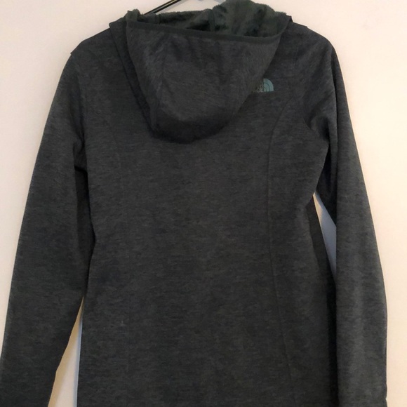 NWT North Face fur lined hooded jacket/ shell - Picture 6 of 8